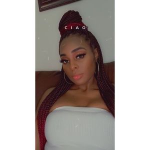 Meet your Posher, Shak’arra